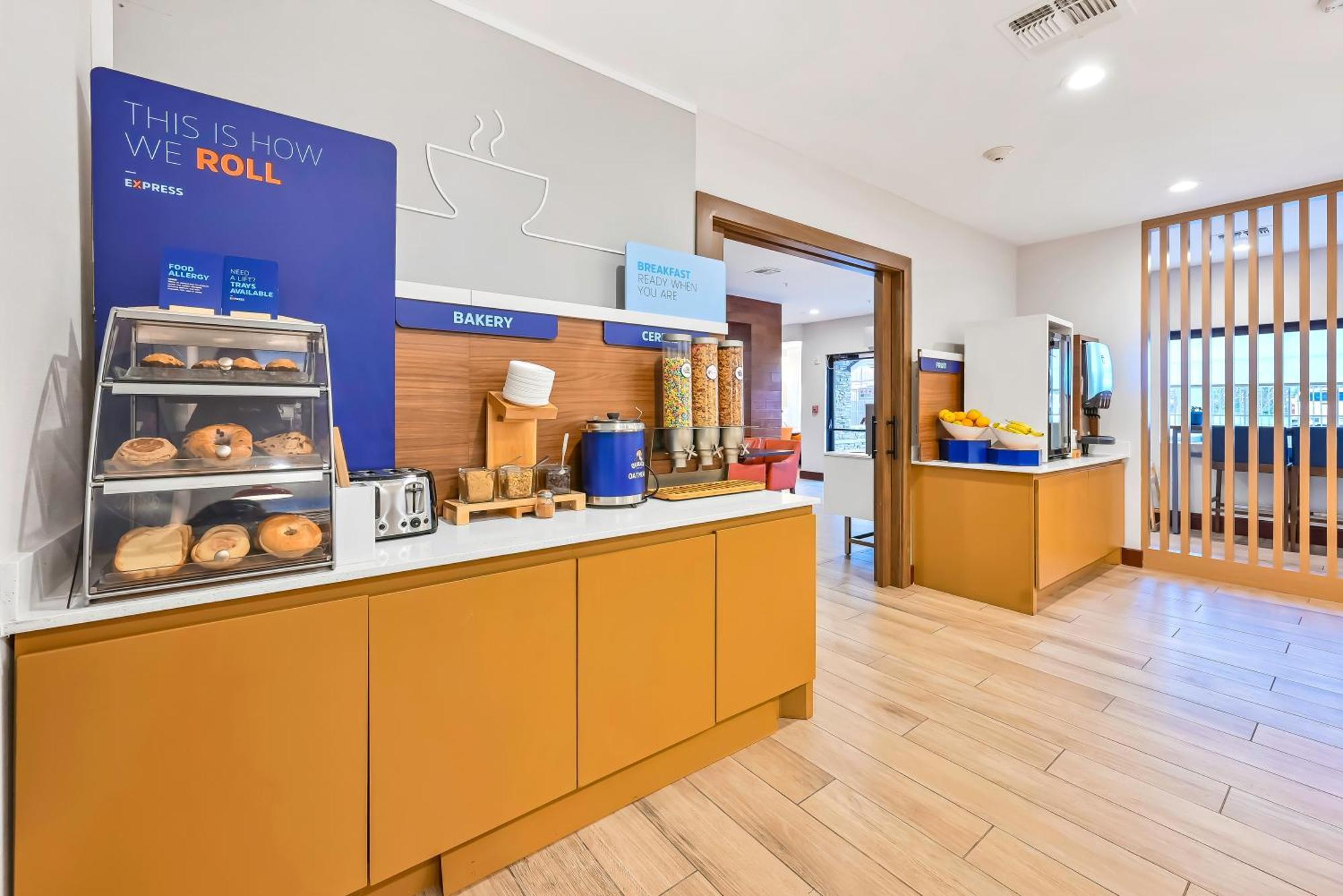 Express By Ihg 3* Palestine