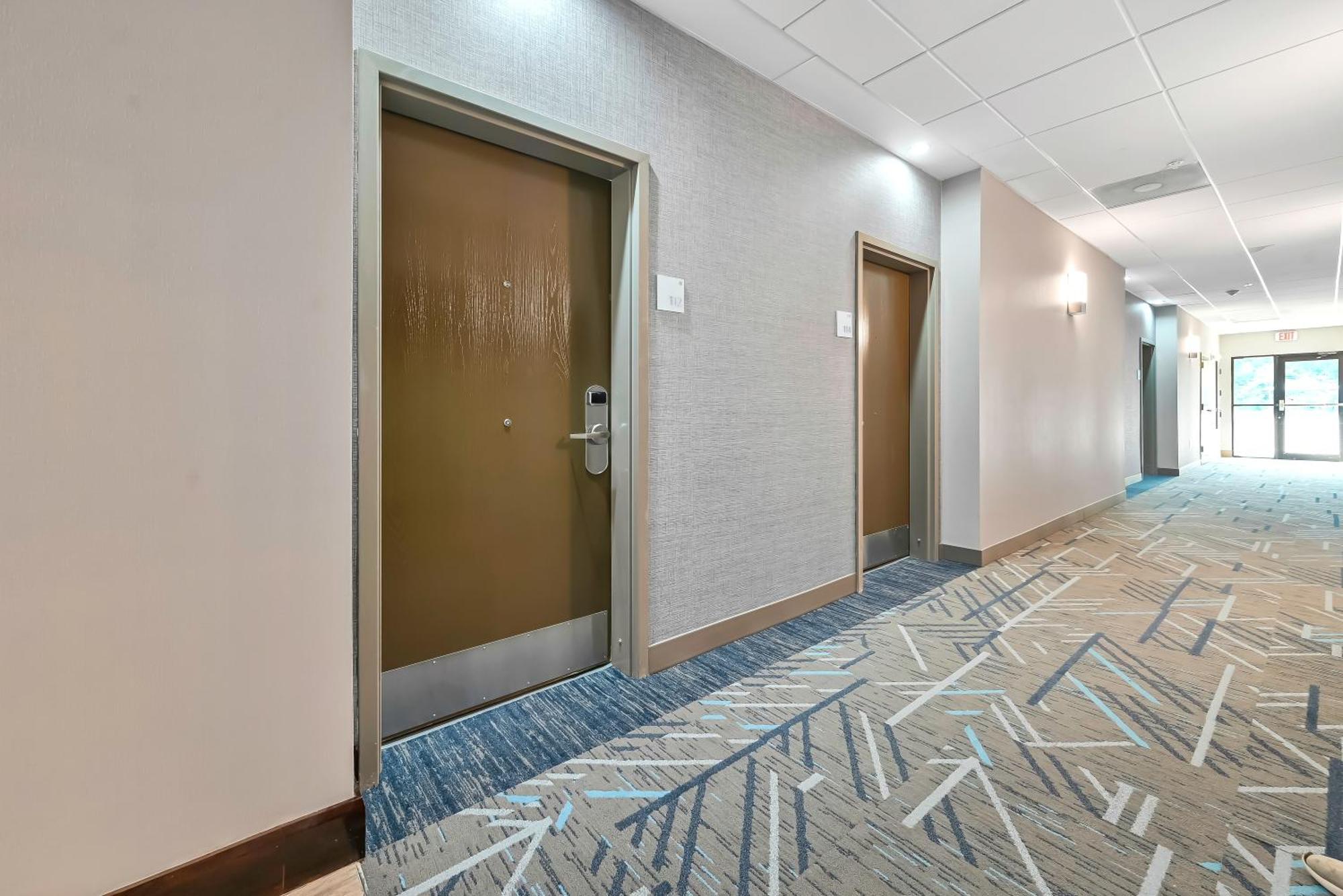 Express By Ihg 3*