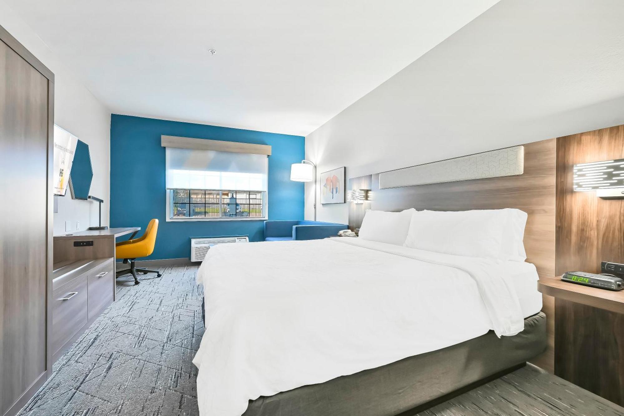Express By Ihg 3*